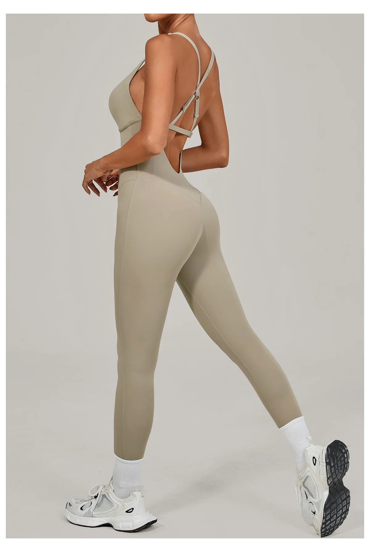 Women Adjustable Shoulder Straps Yoga Jumpsuit Dance-Inspired Backless Bodysuit Woman Tight-Fitting Workout Fitness One-Piece