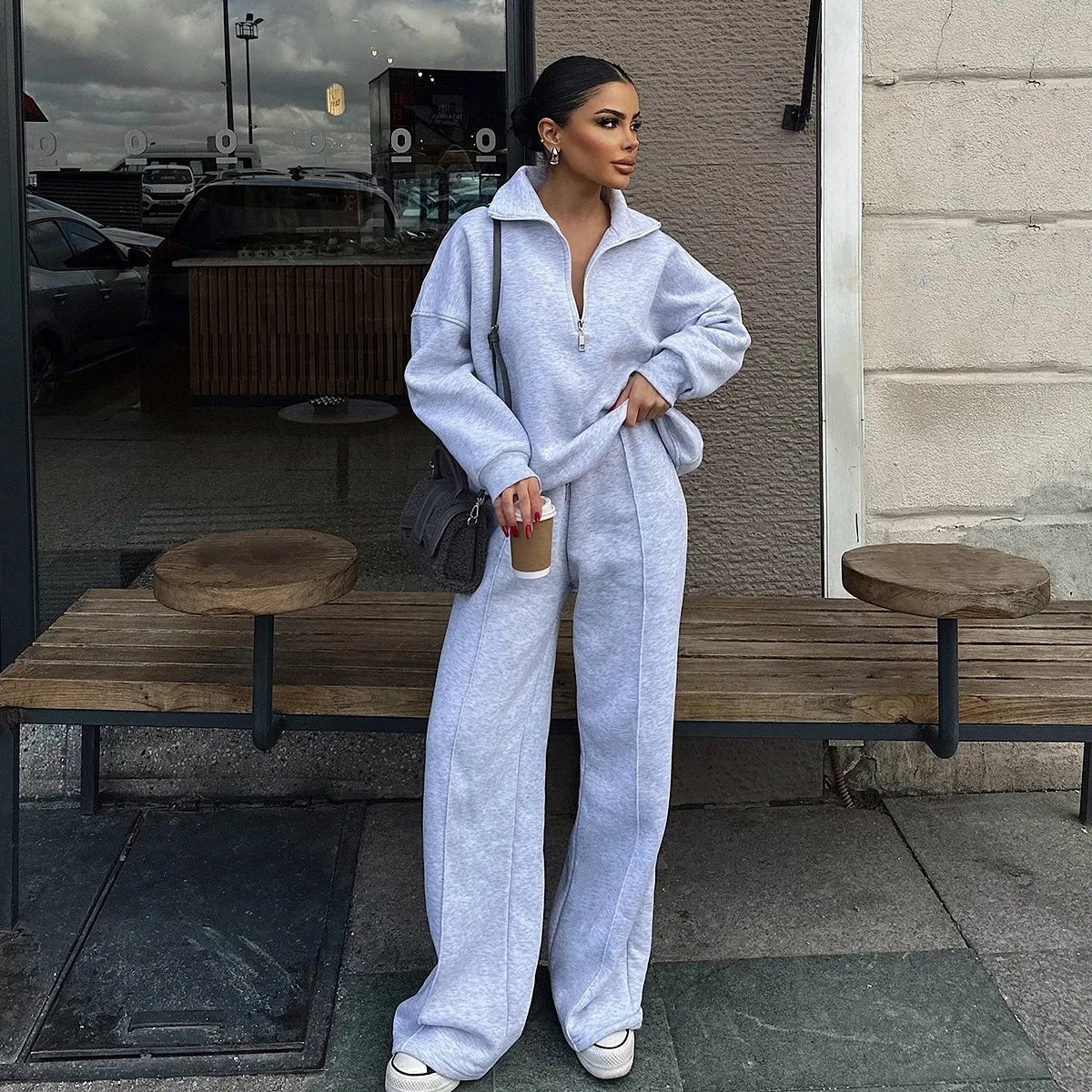 Sweatshirt & Pants Set