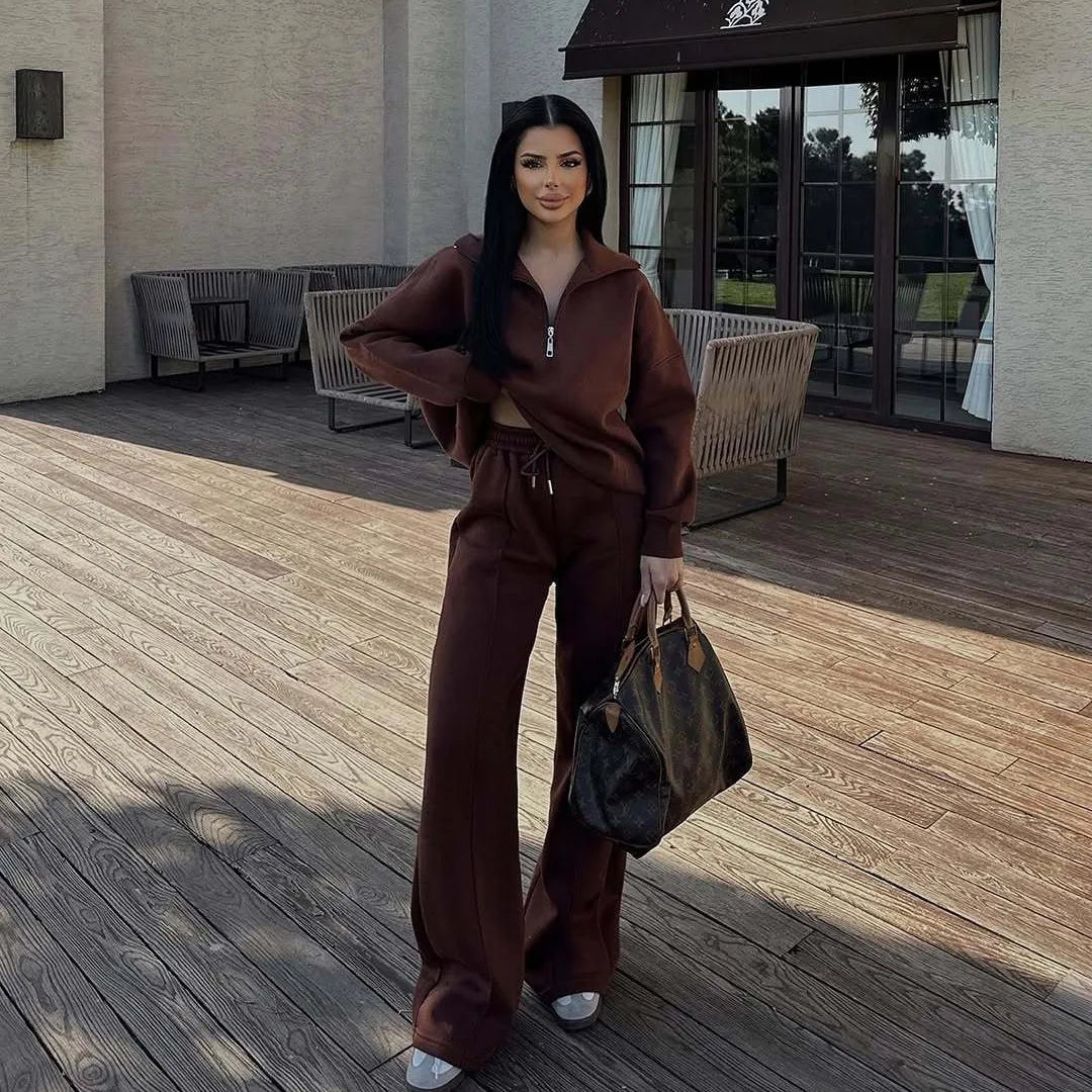 Sweatshirt & Pants Set